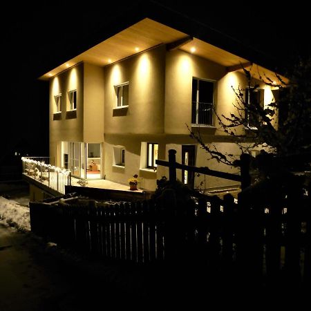 Cozy Mountain View Apartment With Terrace And Garden อินส์บรุค ภายนอก รูปภาพ